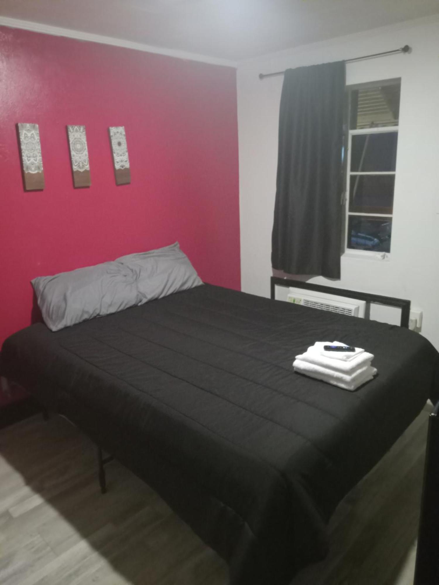 Spruce Pine Inn المظهر الخارجي الصورة