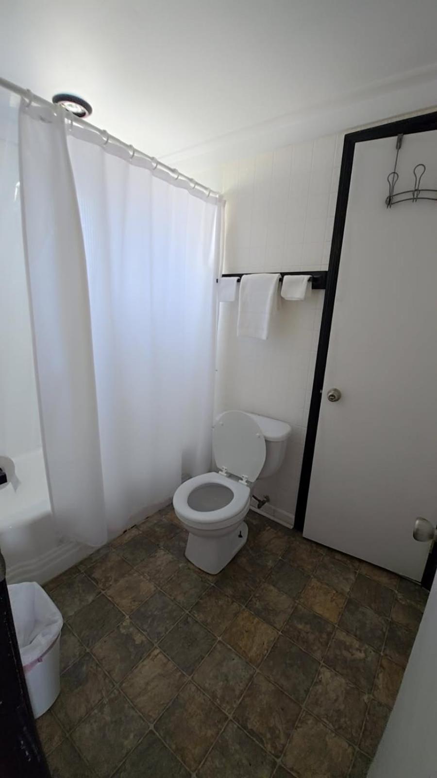Spruce Pine Inn المظهر الخارجي الصورة
